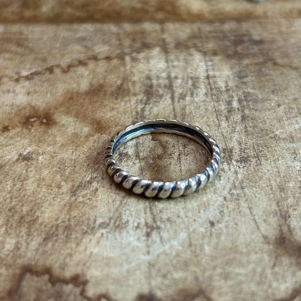 Silpada Rope Ring R2745 Size 7 - Picture 4 of 8